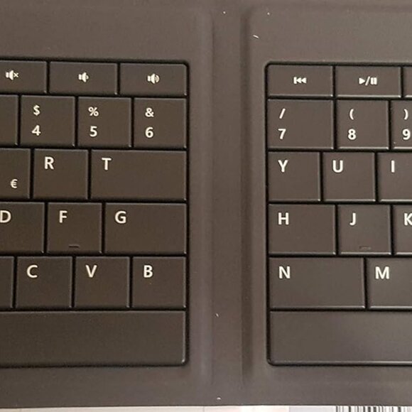 Microsoft Wireless Universal Foldable Keyboard - Picture 7 of 8